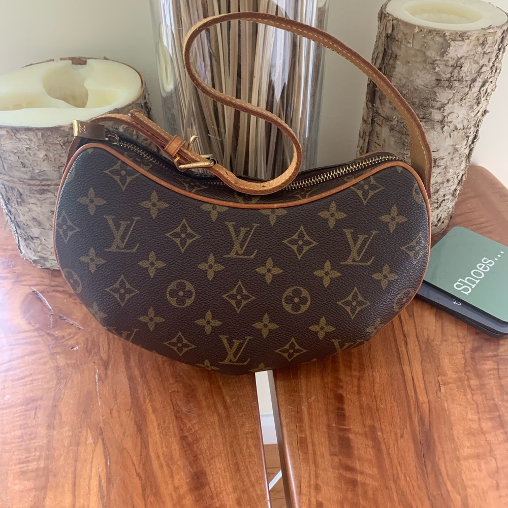 Authentic Louis Vuitton Monogram Croissant PM